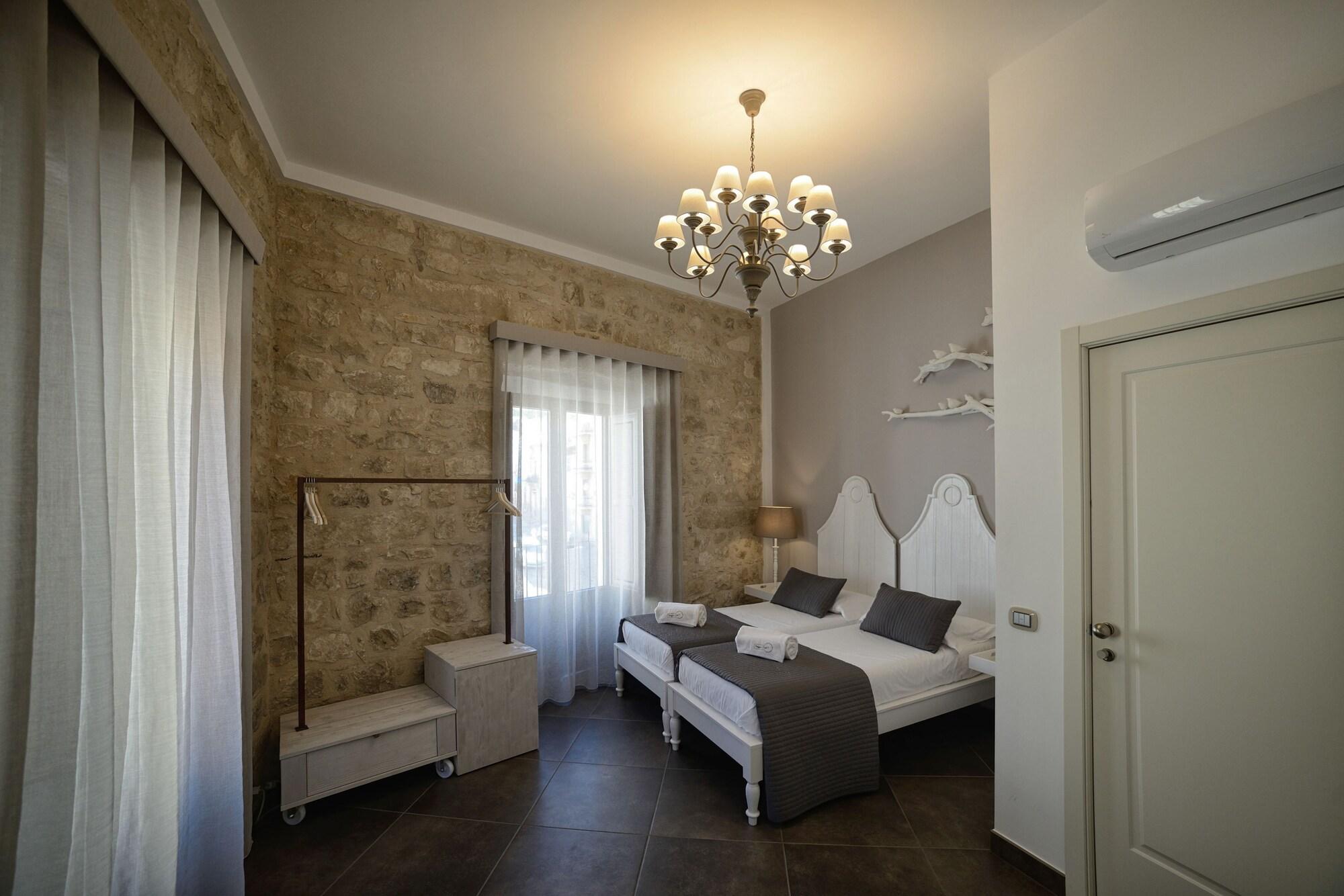 Terrazzani Suite Comiso Exterior photo